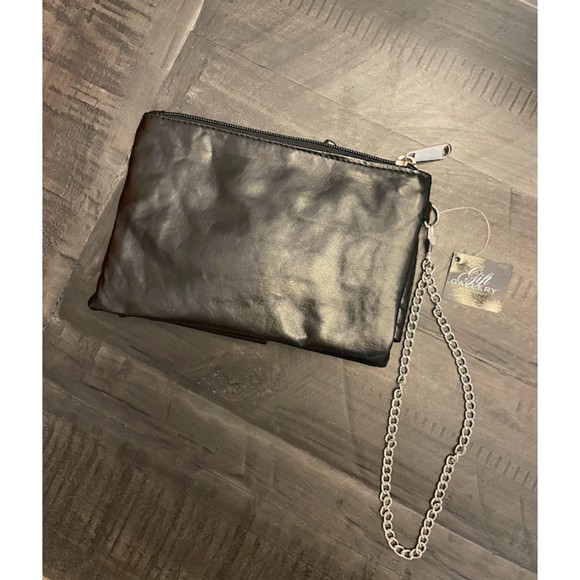 New- Faux Leather Bow Wristlet with Chain - Picture 2 of 7